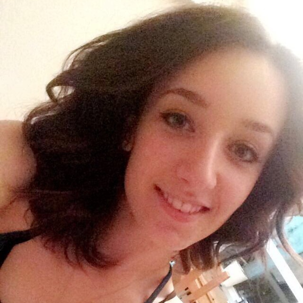 Meet your Posher, Eva